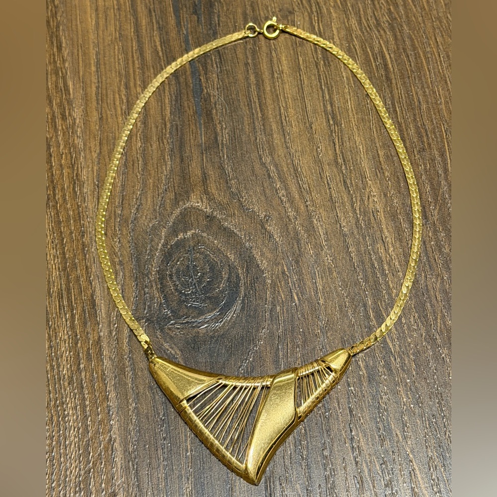 vintage Crown Trifari gold-tone triangular pendant necklace 1960’s
